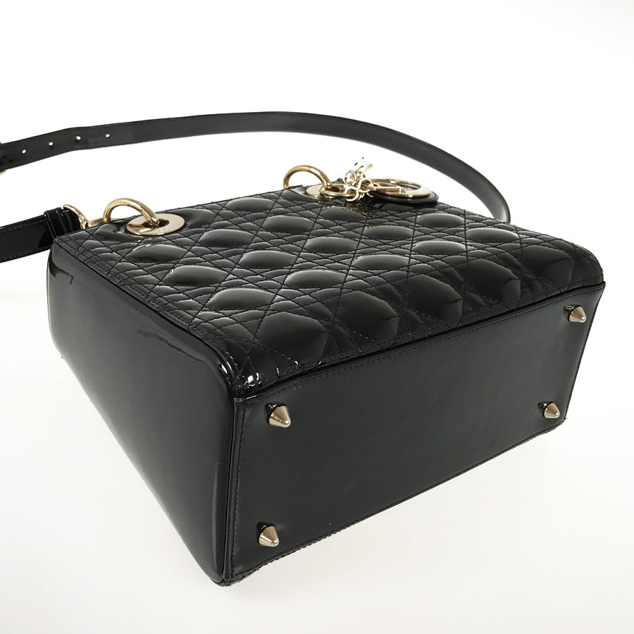 Dior Lady Dior medium 15-MA-0221 Hand bag