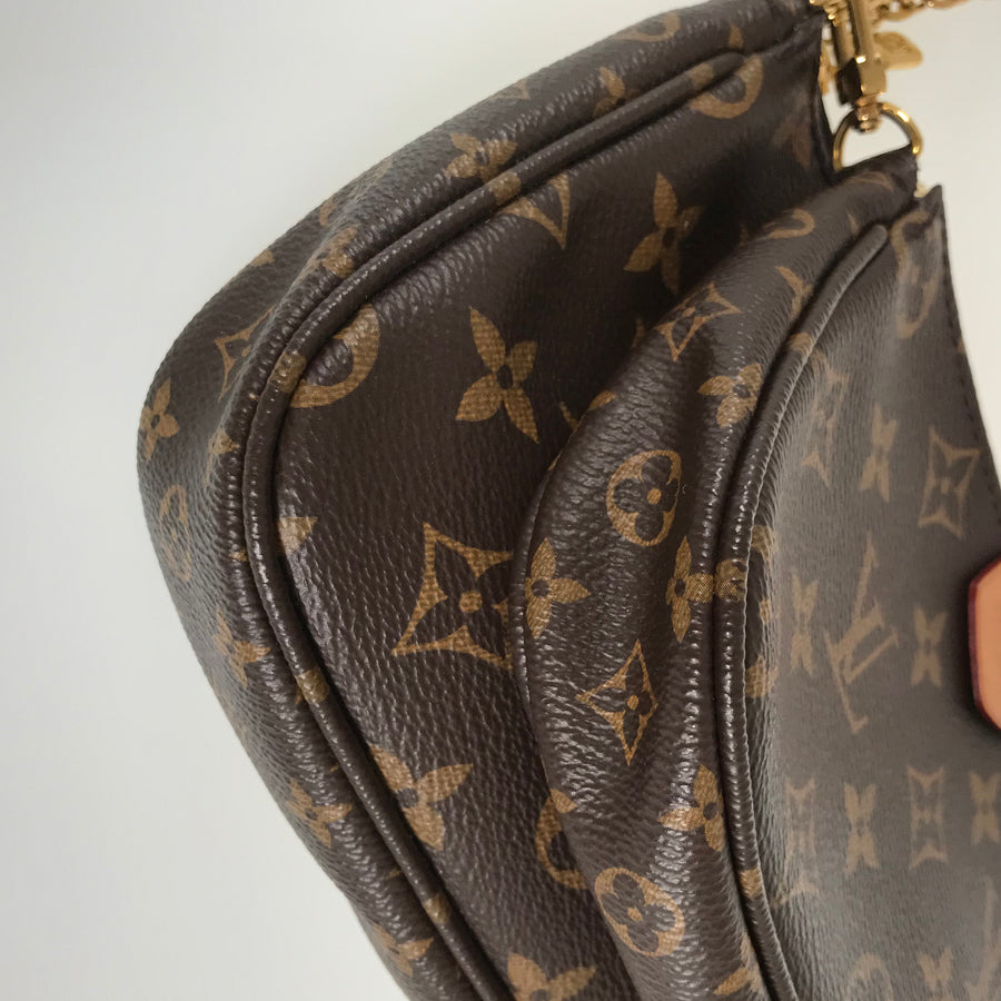 LOUIS VUITTON Monogram Multi Pochette Accessoires M44840 Shoulder bag