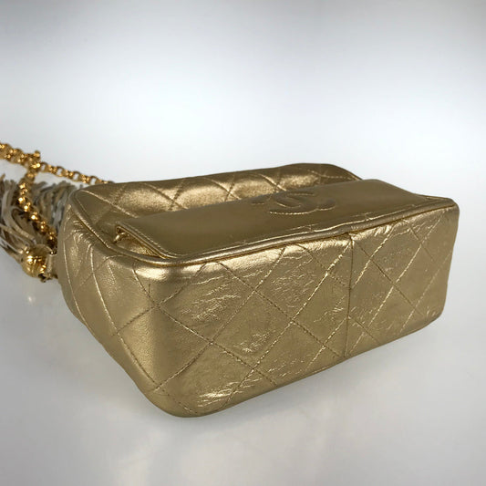 CHANEL Matelasse Shoulder bag