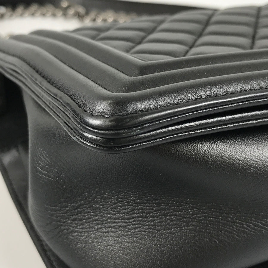 CHANEL Boy Chanel Shoulder bag