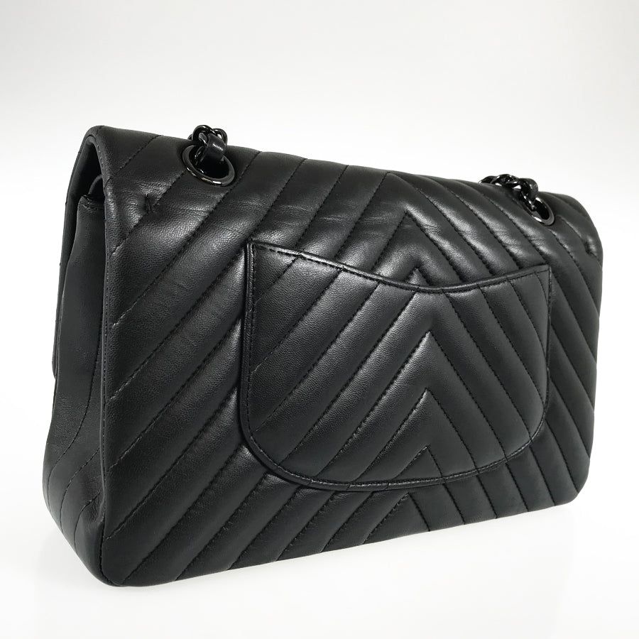 CHANEL V Stitch Chevron Shoulder bag