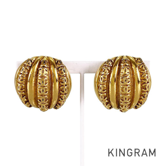 CHANEL Earring