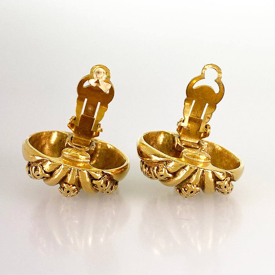 CHANEL Earring