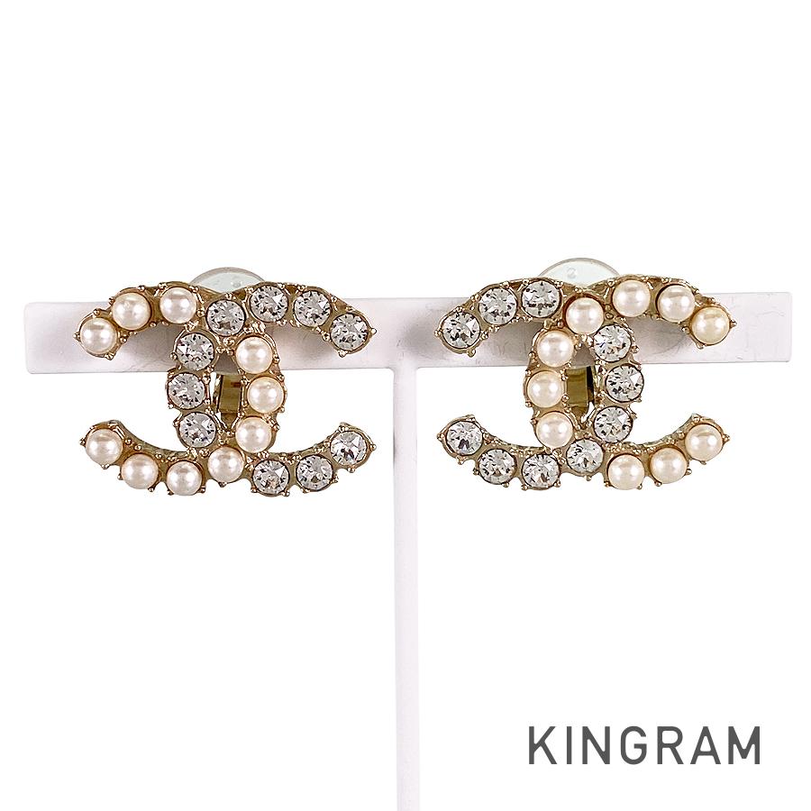 CHANEL Earring