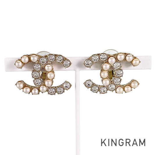 CHANEL Earring