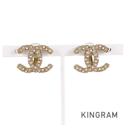 CHANEL Earring
