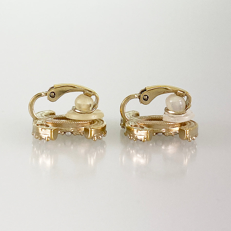 CHANEL Earring