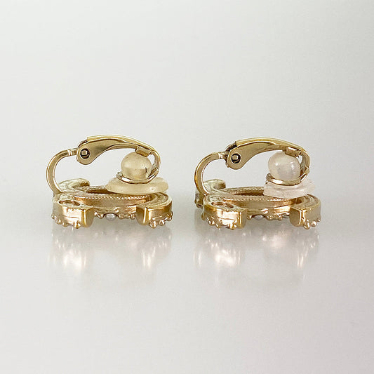 CHANEL Earring