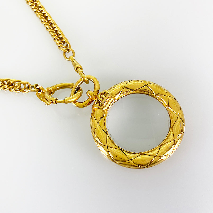 CHANEL Long necklace