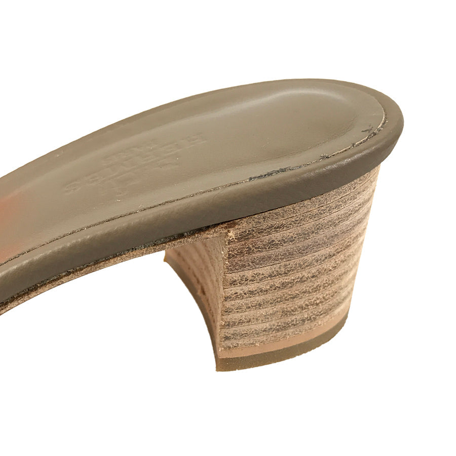 HERMES Oasis Women's Sandals