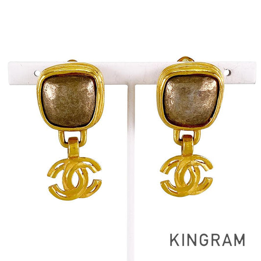 CHANEL Earring