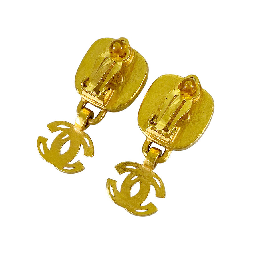 CHANEL Earring
