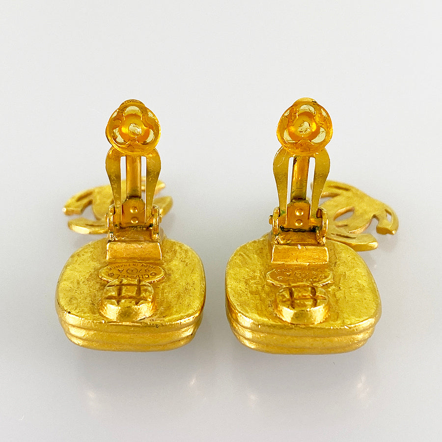 CHANEL Earring