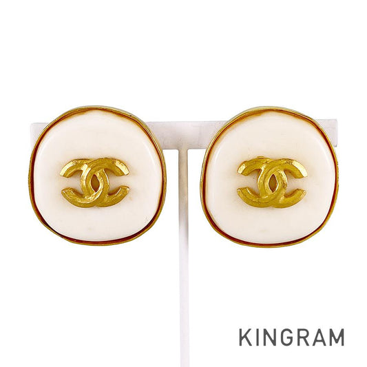 CHANEL Earring