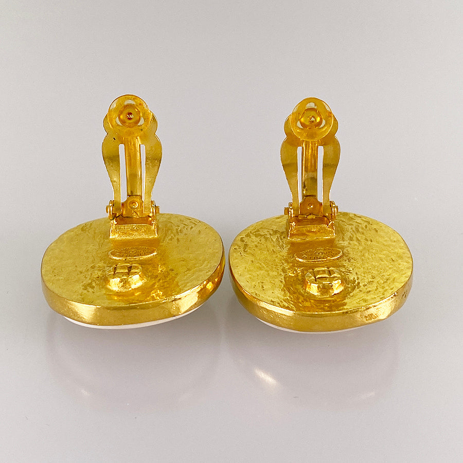 CHANEL Earring