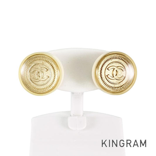 CHANEL Earring