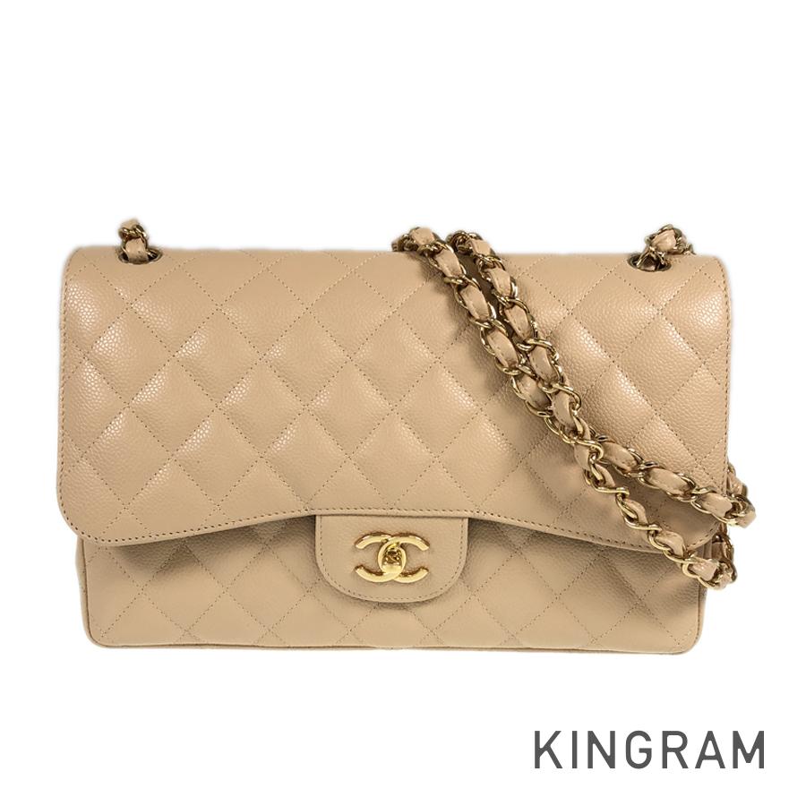 CHANEL Matelasse 30 Shoulder bag