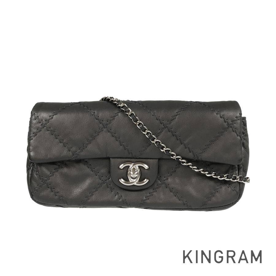 CHANEL ChainShoulder Shoulder bag
