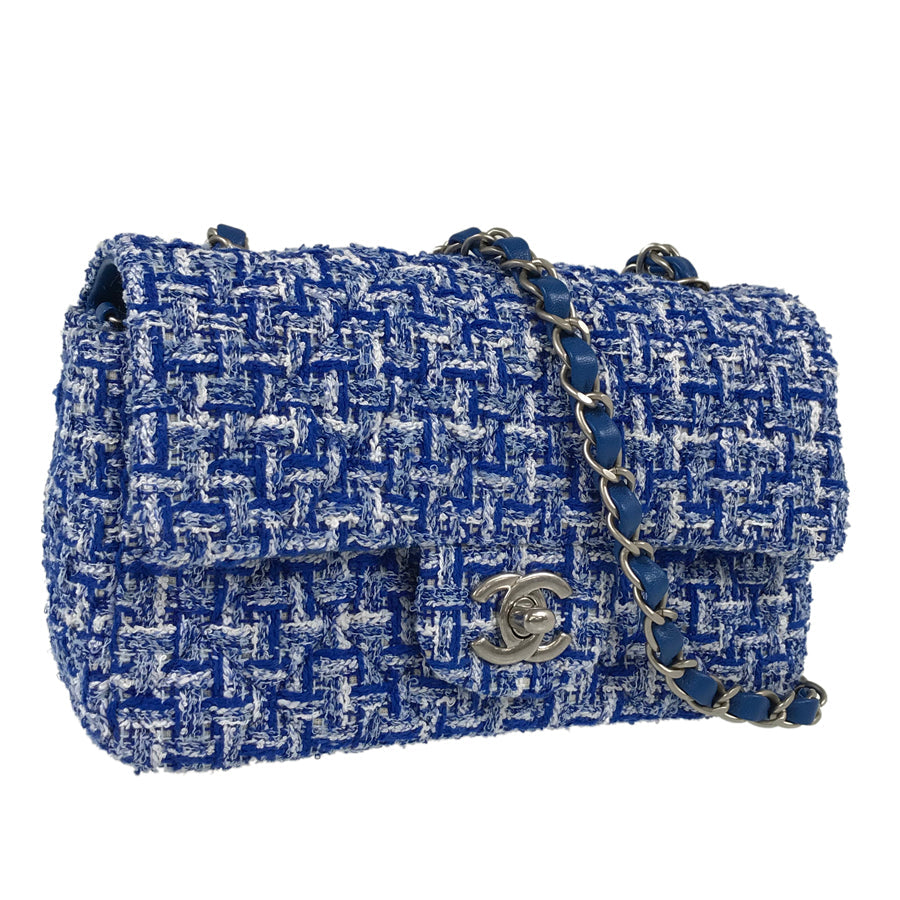 CHANEL Matelasse Shoulder bag