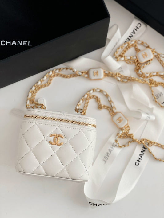 CHL - Small Vanity With Chain White For Women Bags 4.3in/11cm