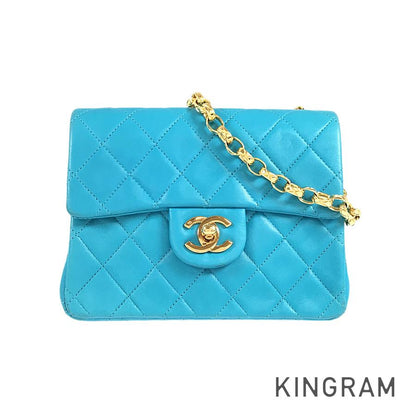 CHANEL Chain Gold Hardware Shoulder Bag