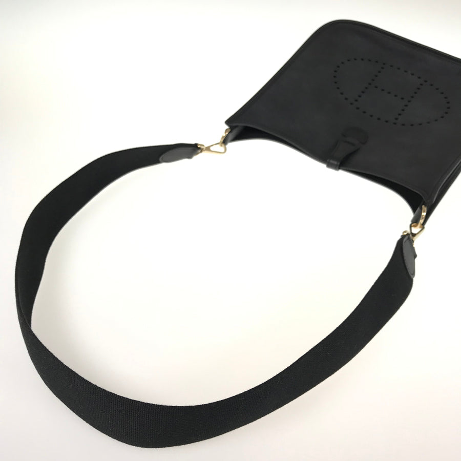 HERMES Evelyn 2 PM ?I engraved 2012 Gold Hardware Shoulder Bag