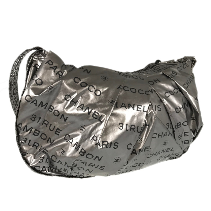 CHANEL Shoulder bag