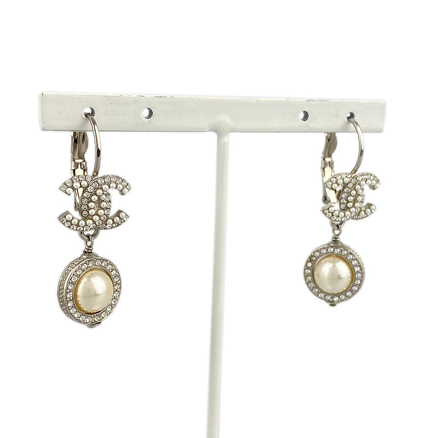 CHANEL COCO Mark rhinestone Earring