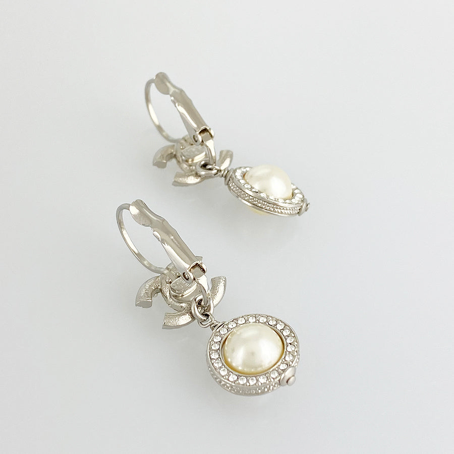 CHANEL COCO Mark rhinestone Earring