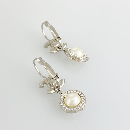 CHANEL COCO Mark rhinestone Earring