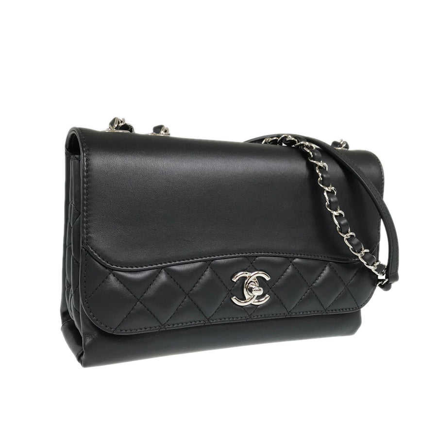 CHANEL Tramezzo Shoulder Bag
