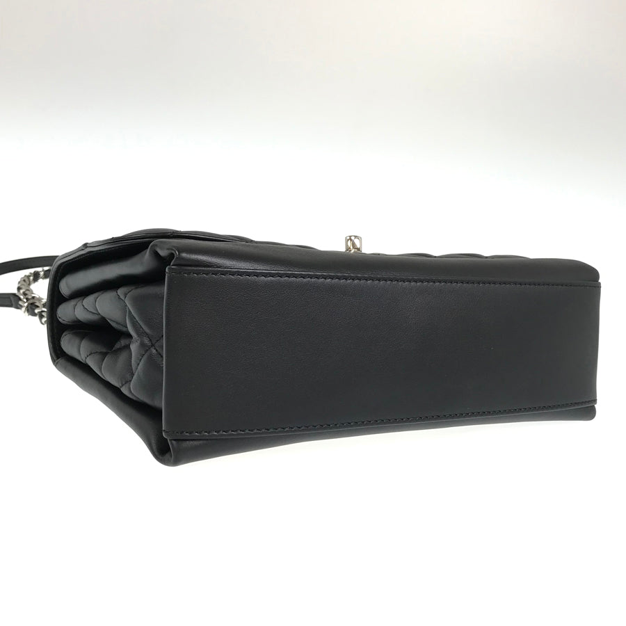 CHANEL Tramezzo Shoulder Bag