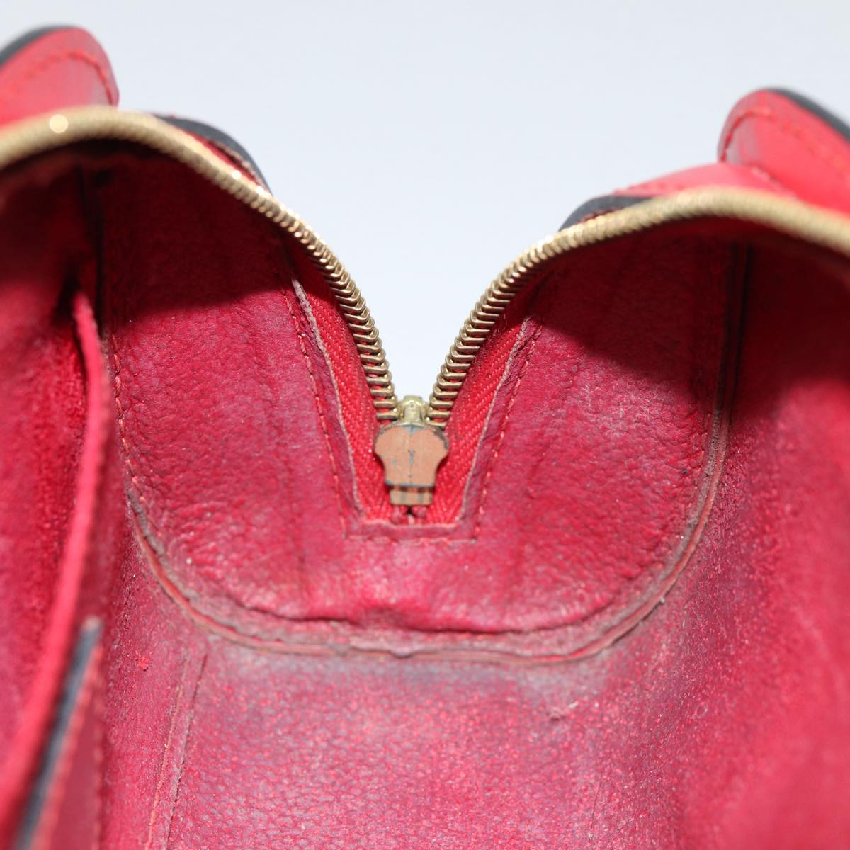 LOUIS VUITTON Epi Dauphine PM Pouch Castilian Red M48447 LV Auth ti2011