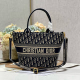 CD NEW BASKET BAG BLUE OBLIQUE EMBROIDERY Amelia