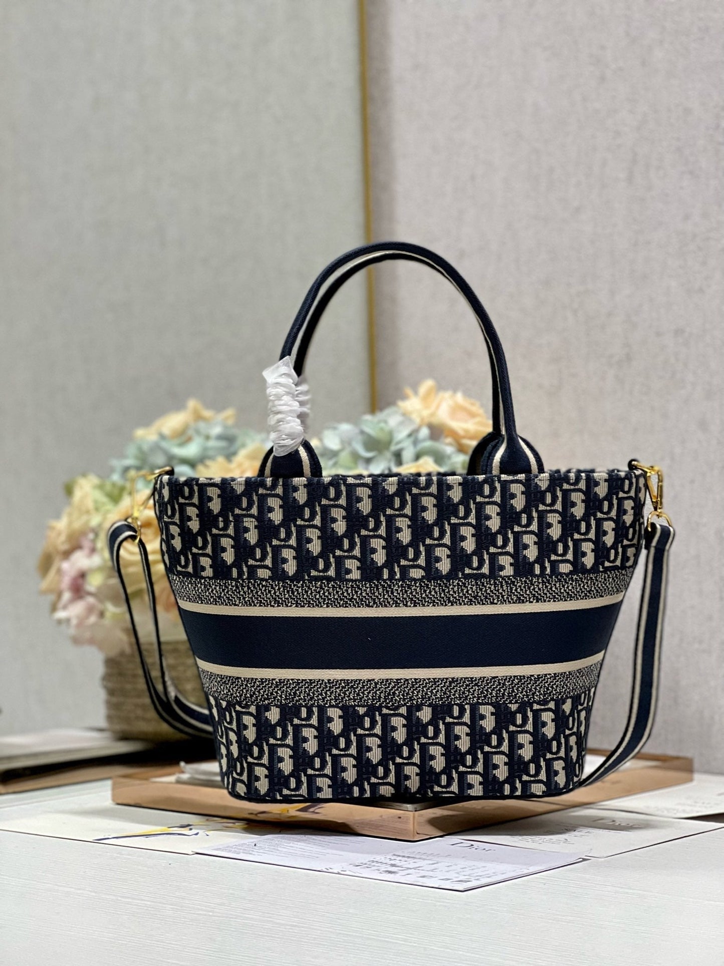 CD NEW BASKET BAG BLUE OBLIQUE EMBROIDERY Amelia