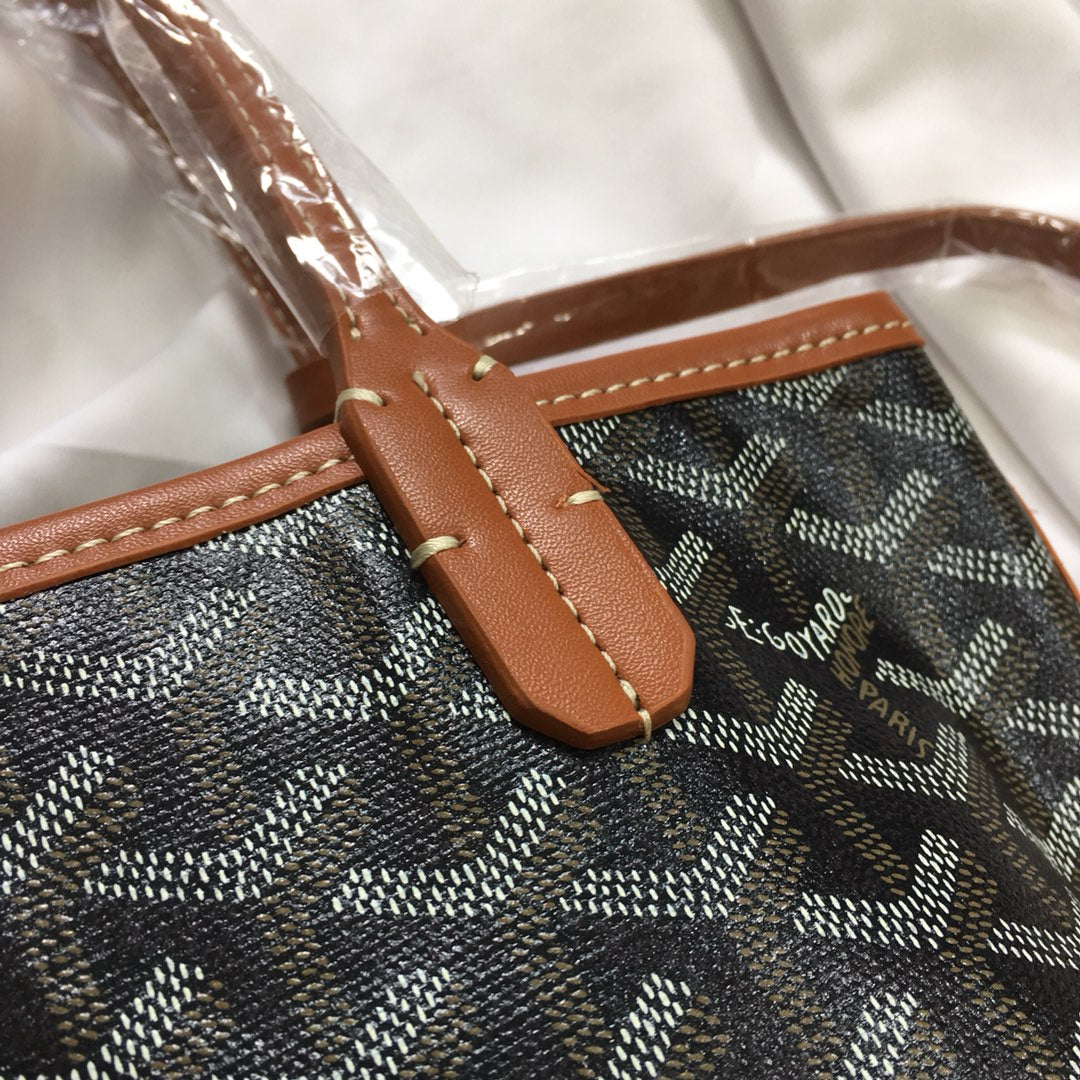 MINI HOBO BOHEME 38CM BLACK AND TAN CANVAS Amelia Amelia