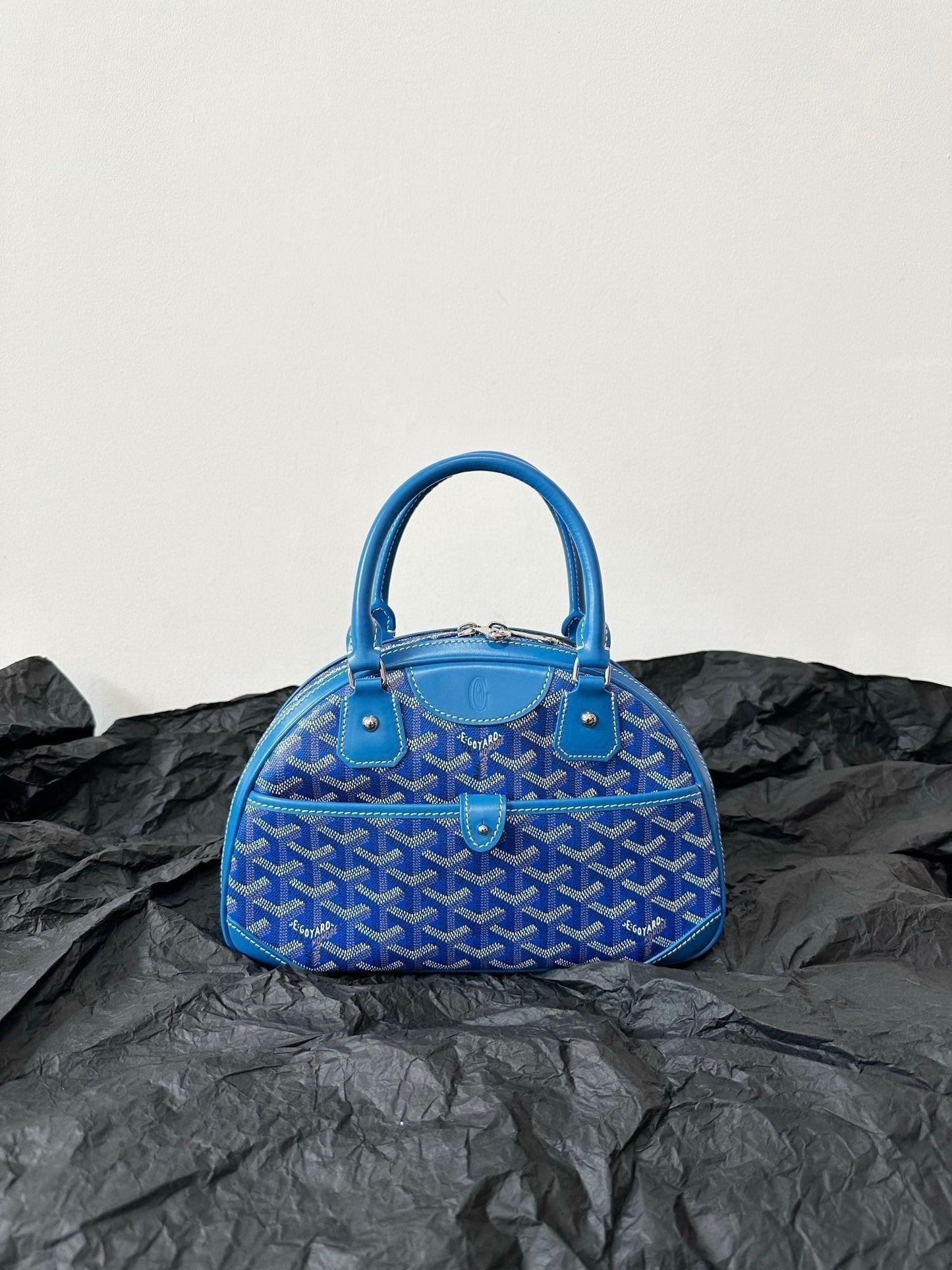GOYA BOWLING BALL SMALL BLUE CANVAS Amelia Amelia