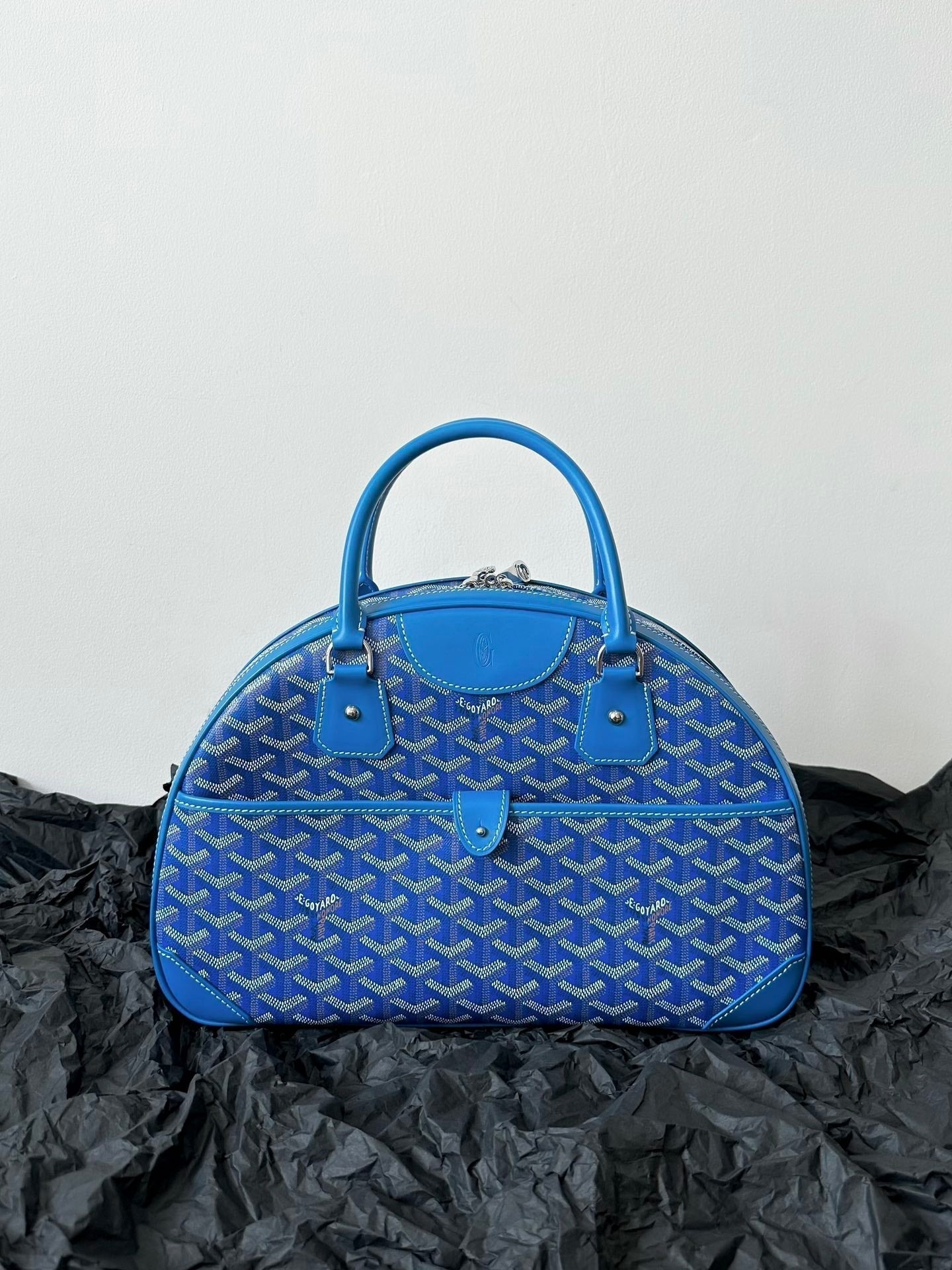 GOYA BOWLING BALL MEDIUM BLUE CANVAS Amelia Amelia