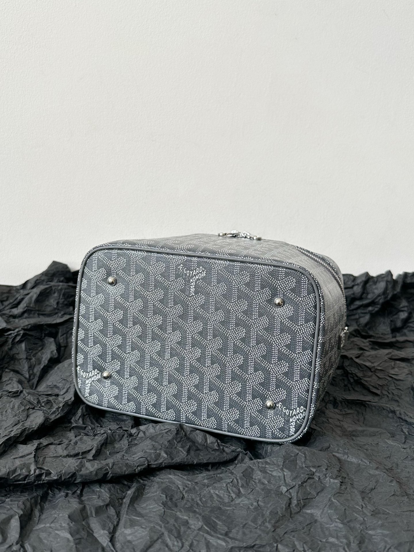 GOYA MAKEUP BOX BAG 20CM GREY CANVAS Amelia