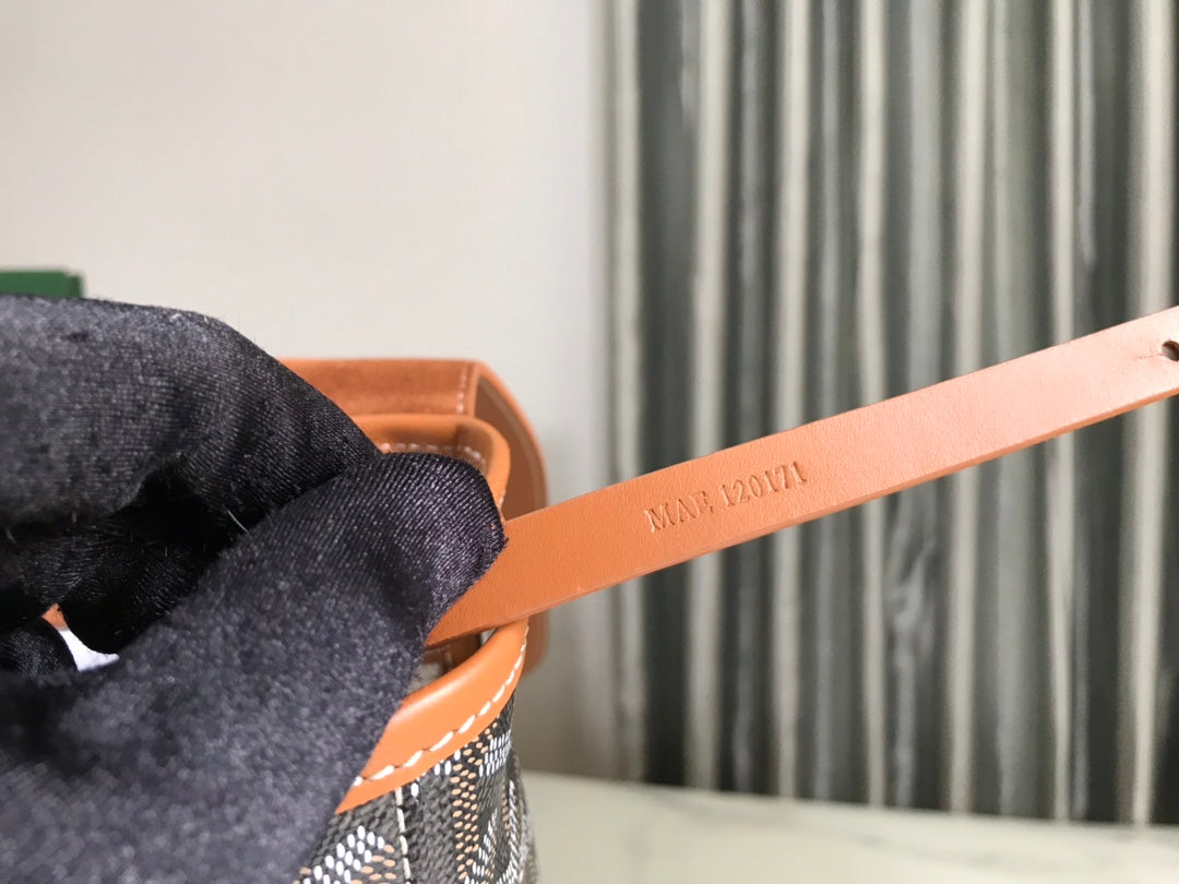 GOYARD CITADIN BAG 38CM BLACK AND TAN CANVAS Amelia