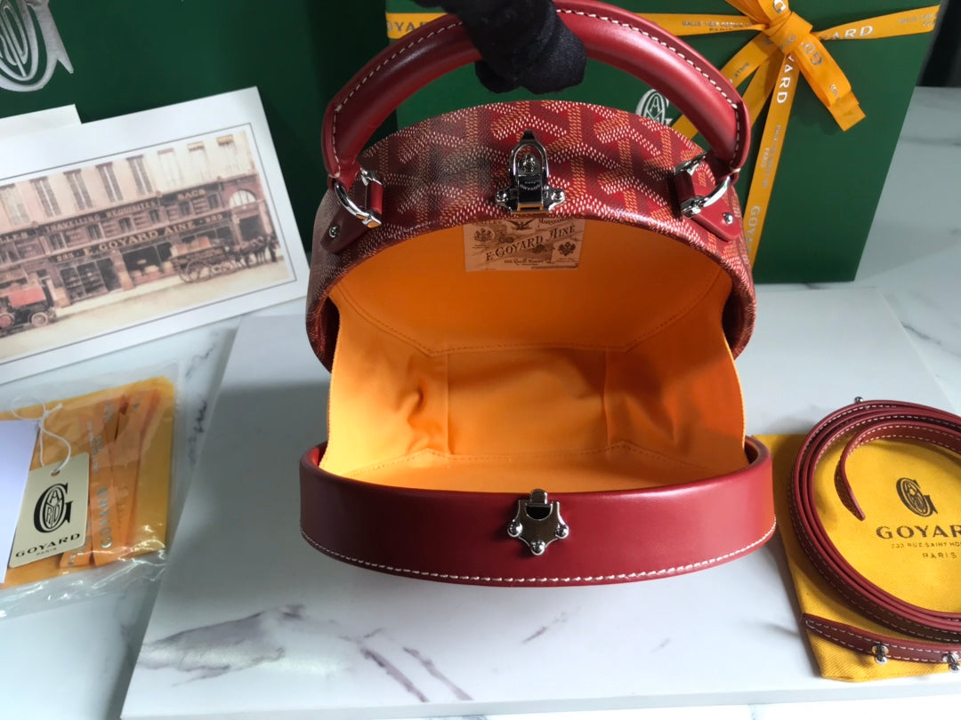 THE ALTO HATBOX TRUNK BAG 18CM RED CANVAS Amelia