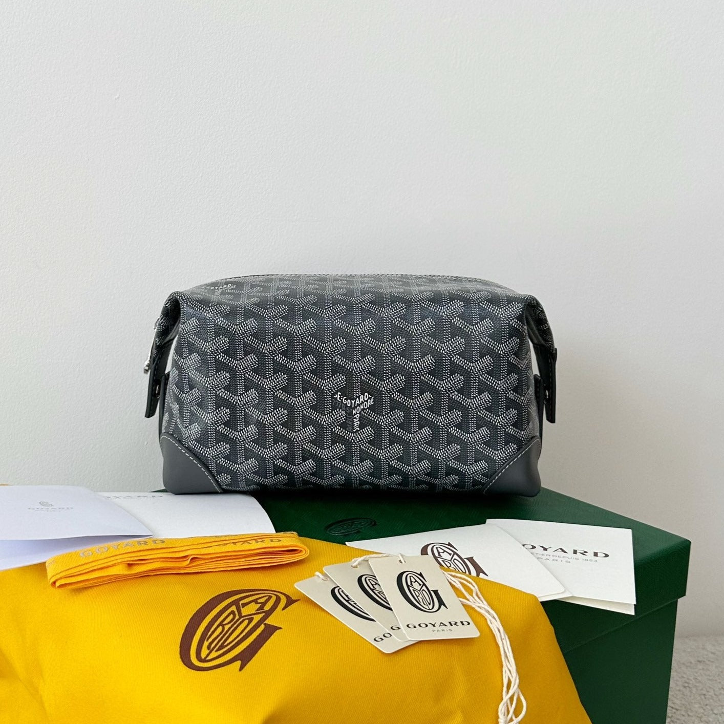 GOYA COSMETIC BAG 24CM GREY CANVAS Amelia