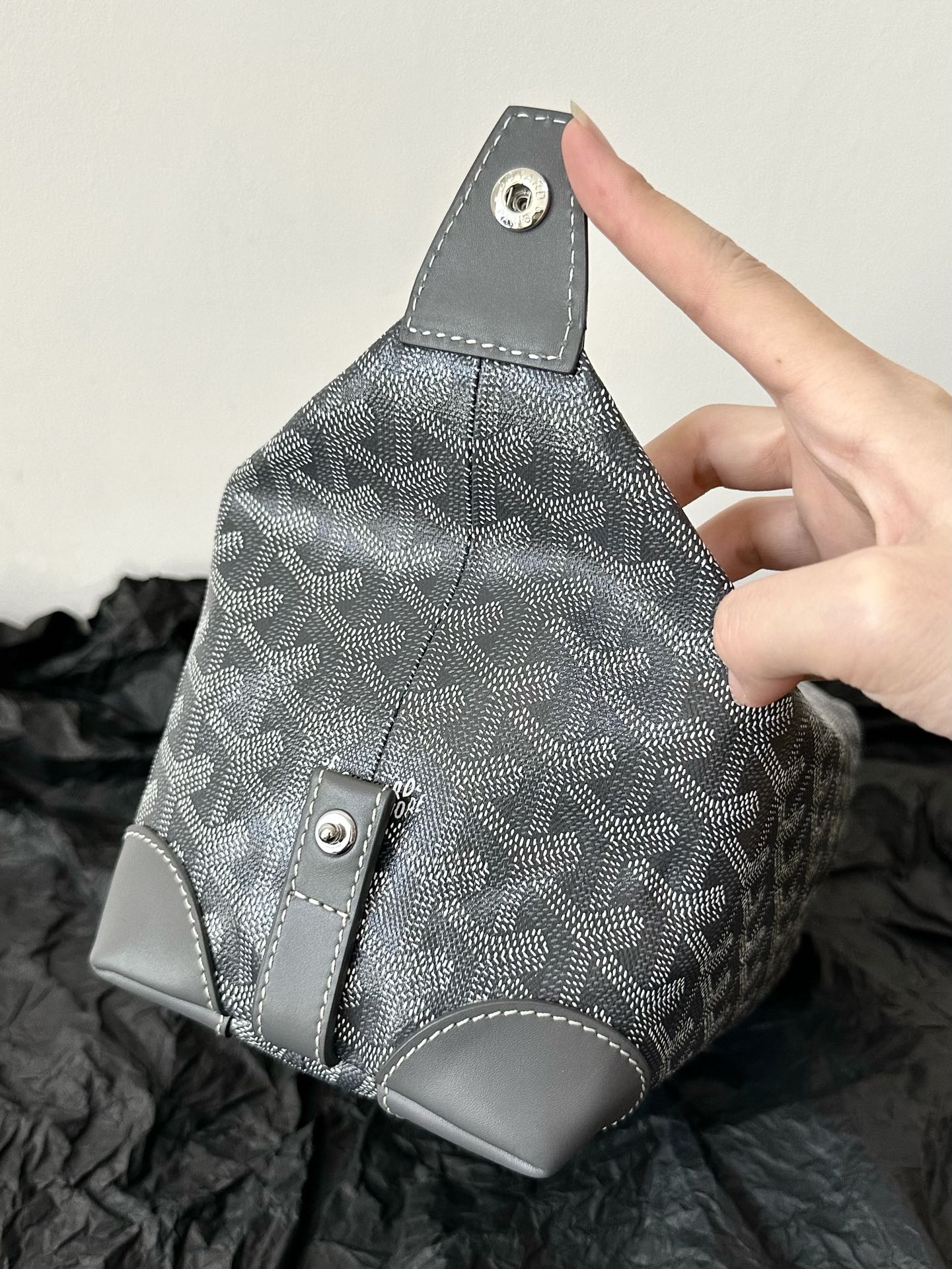 GOYA COSMETIC BAG 24CM GREY CANVAS Amelia Amelia