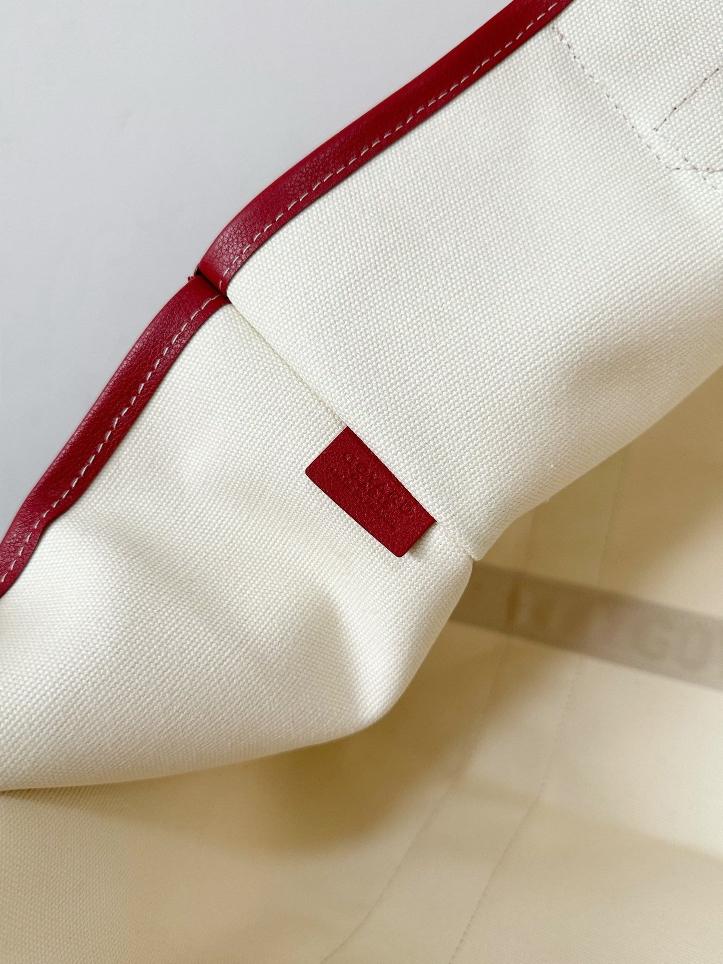 GOYA VILLETTE TOTE 45CM RED CANVAS Amelia Amelia