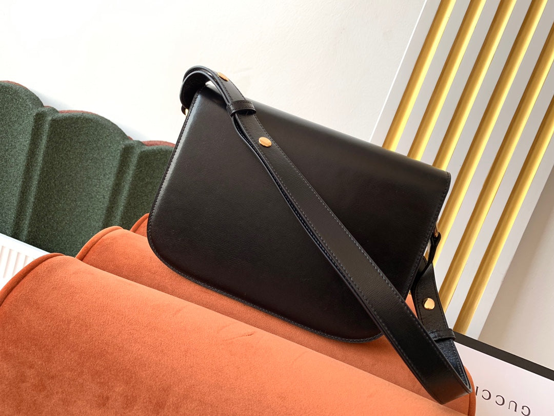 GG 1955 Horsebit Bag 25cm Black Calfskin Gold Hardware Amelia