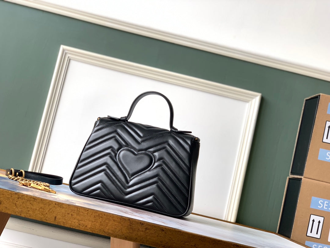 GG Marmont 26.5cm Black Calfskin Gold Hardware Amelia