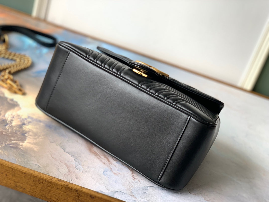 GG Marmont 26.5cm Black Calfskin Gold Hardware Amelia Amelia