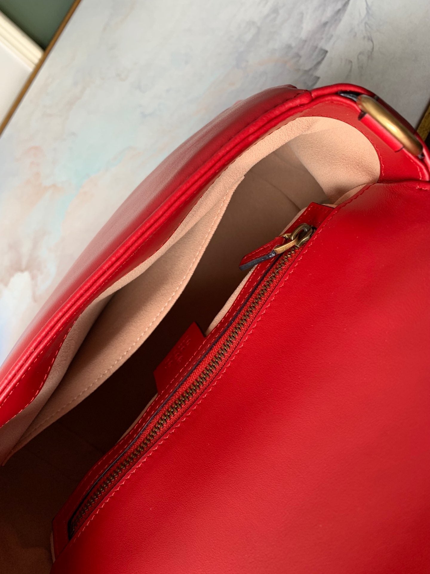 GG Marmont 26.5cm Red Calfskin Gold Hardware Amelia
