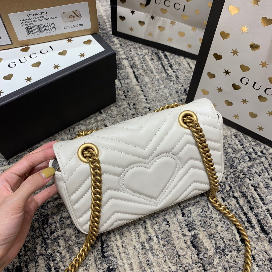 GG Marmont 22cm White Calfskin Gold Hardware Amelia