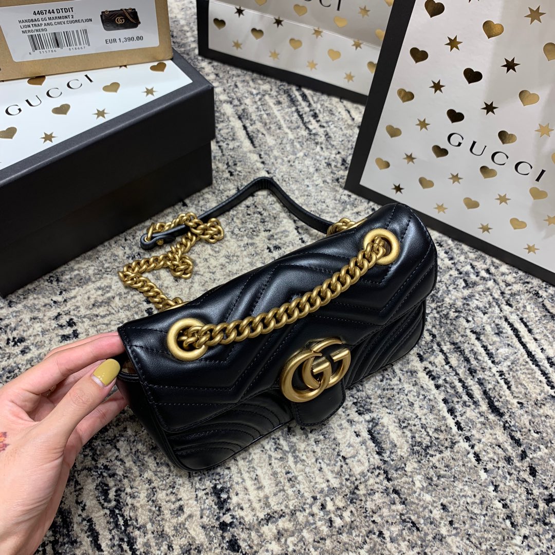 GG Marmont 22cm Black Calfskin Gold Hardware Amelia Amelia